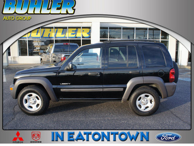 jeep liberty 2004 black suv sport gasoline 6 cylinders 4 wheel drive automatic with overdrive 07724