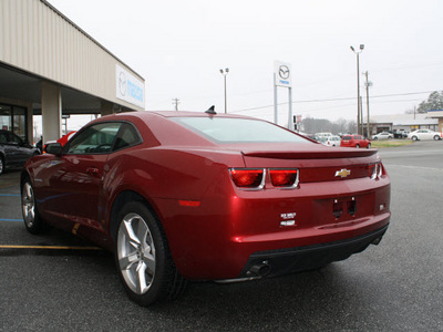 chevrolet camaro 2011 red coupe lt gasoline 6 cylinders rear wheel drive automatic 27215