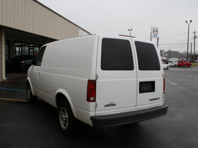 chevrolet astro cargo 2005 white van gasoline 6 cylinders rear wheel drive automatic 27215