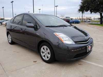 toyota prius 2006 gray hatchback hybrid 4 cylinders front wheel drive automatic 75228