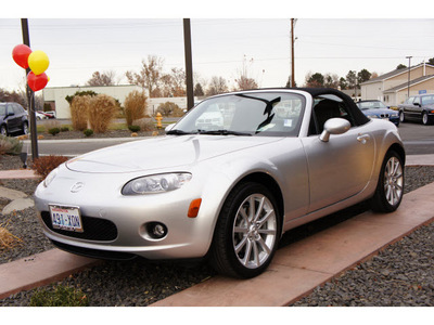 mazda mx 5 miata 2007 silver gasoline 4 cylinders rear wheel drive automatic 99352