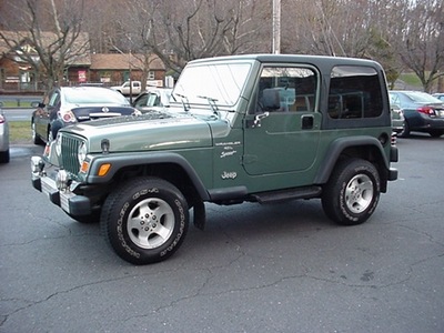 jeep wrangler 2000 green suv sport gasoline 6 cylinders 4 wheel drive automatic 06019