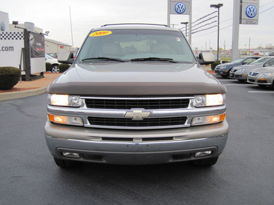 chevrolet tahoe 2000 lt  gray suv lt gasoline v8 rear wheel drive automatic 46410