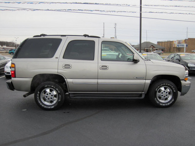 chevrolet tahoe 2000 lt  gray suv lt gasoline v8 rear wheel drive automatic 46410