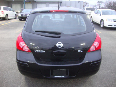nissan versa 2008 black hatchback sl gasoline 4 cylinders front wheel drive automatic 60443