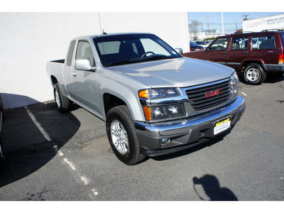 gmc canyon 2010 silver sle 1 gasoline 4 cylinders 4 wheel drive automatic with overdrive 08902