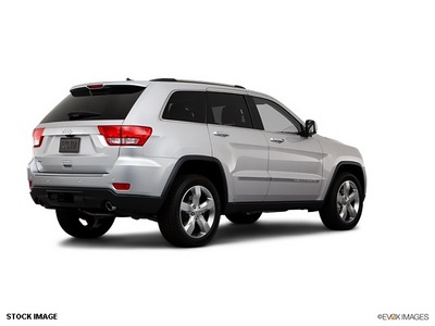 jeep grand cherokee 2011 suv limited gasoline 6 cylinders 2 wheel drive 5 speed automatic 33021