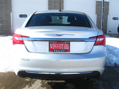 chrysler 200 2012 silver sedan touring gasoline 4 cylinders front wheel drive automatic 80301