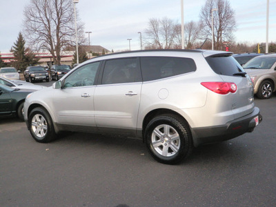 chevrolet traverse 2011 silver lt awd dvd gasoline 6 cylinders all whee drive automatic 55124