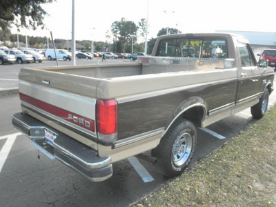 ford f 150 1989 tan pickup truck xlt lariat gasoline v8 rear wheel drive 4 speed with overdrive 34474