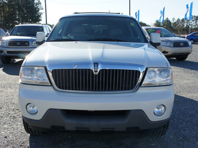 lincoln aviator 2004 white suv luxury gasoline 8 cylinders rear wheel drive automatic 27569