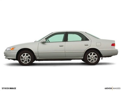 toyota camry 2000 sedan gasoline 4 cylinders front wheel drive not specified 45342