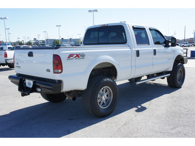 ford f 250 super duty 2006 white xl diesel 8 cylinders 4 wheel drive automatic 77388