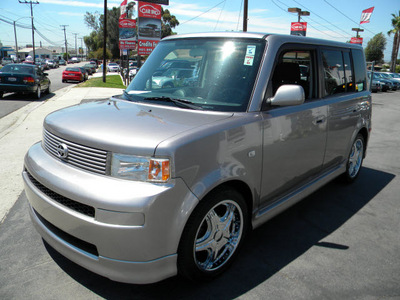 scion xb 2006 gray wagon gasoline 4 cylinders front wheel drive automatic 92882
