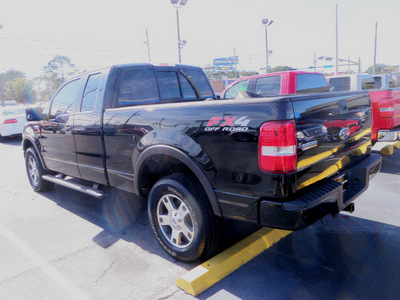 ford f 150 2005 black fx4 gasoline 8 cylinders 4 wheel drive automatic 32401