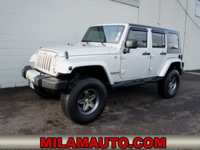 jeep wrangler unlimited 2008 silver suv sahara gasoline 6 cylinders 4 wheel drive automatic with overdrive 98371