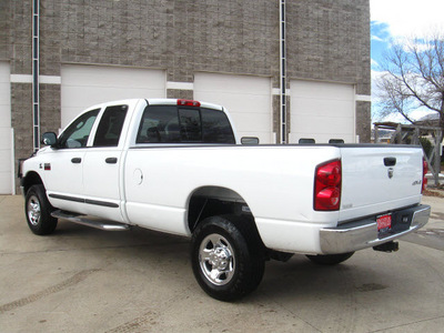 dodge ram pickup 2500 2007 white st diesel 6 cylinders 4 wheel drive manual 80301