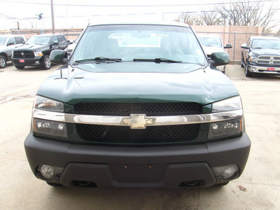 chevrolet avalanche 2003 dk  green suv 1500 gasoline 8 cylinders 4 wheel drive automatic 80301