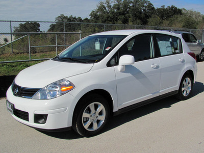 nissan versa 2012 white hatchback s gasoline 4 cylinders front wheel drive automatic 33884