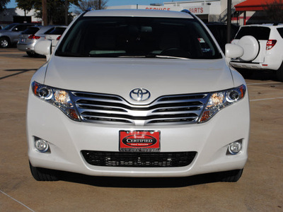 toyota venza 2011 white fwd v6 gasoline 6 cylinders front wheel drive automatic 75228