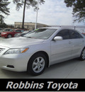 toyota camry 2008 silver sedan le v6 gasoline 6 cylinders front wheel drive automatic 75503