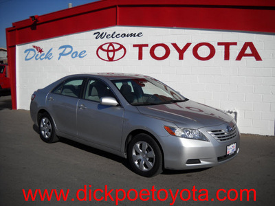 toyota camry 2009 silver sedan gasoline 4 cylinders front wheel drive automatic 79925