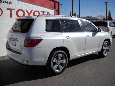 toyota highlander 2008 white suv sport gasoline 6 cylinders all whee drive automatic 79925