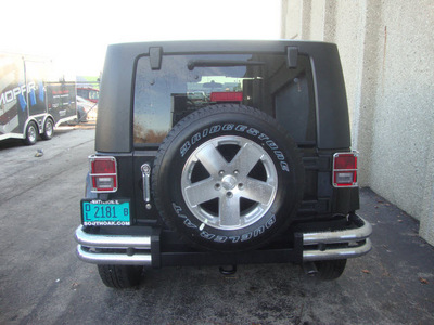 jeep wrangler unlimited 2008 black suv sahara gasoline 6 cylinders 4 wheel drive automatic 60443