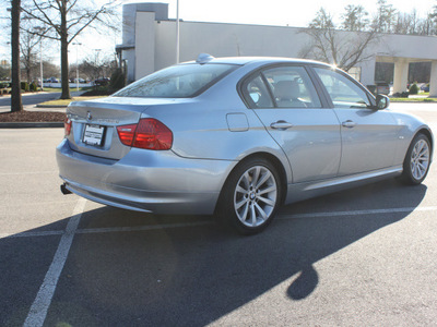 bmw 3 series 2009 lt  blue sedan 328i gasoline 6 cylinders rear wheel drive automatic 27616