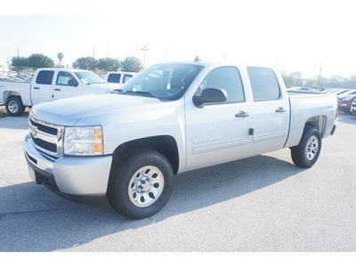 chevrolet silverado 1500 2011 silver ls flex fuel 8 cylinders 4 wheel drive 4 spd auto,elec cntlled l 77090