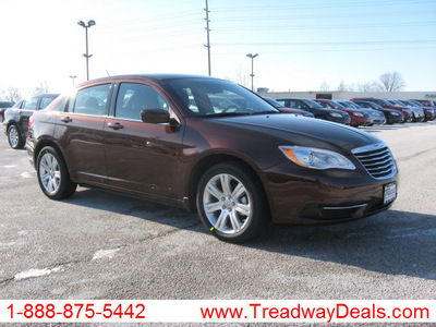 chrysler 200 2012 dk  brown sedan touring gasoline 4 cylinders front wheel drive automatic 45840
