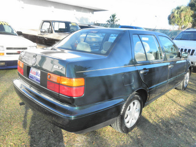 volkswagen jetta 1998 green sedan gls gasoline 4 cylinders front wheel drive automatic 34474