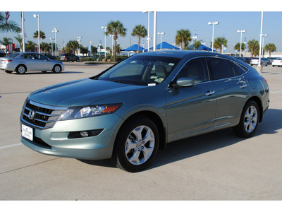 honda accord crosstour 2010 lt  green wagon ex l gasoline 6 cylinders front wheel drive automatic 77065