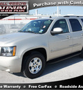 chevrolet tahoe 2007 gold suv lt gasoline 8 cylinders rear wheel drive automatic 77388