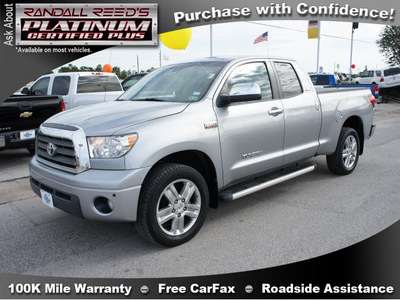 toyota tundra 2008 silver limited gasoline 8 cylinders 4 wheel drive automatic 77388