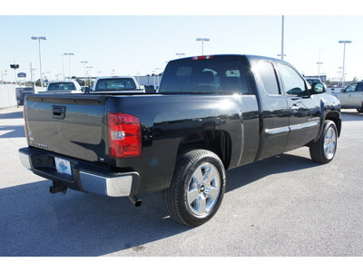 chevrolet silverado 1500 2009 black pickup truck lt flex fuel 8 cylinders 2 wheel drive automatic 77388