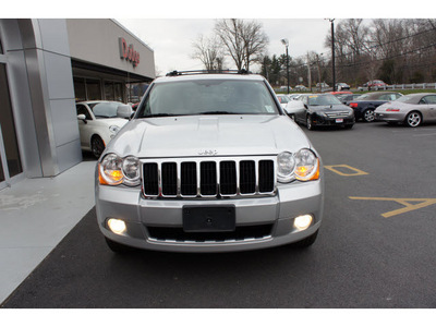 jeep grand cherokee 2008 silver suv limited gasoline 8 cylinders 4 wheel drive automatic with overdrive 08844