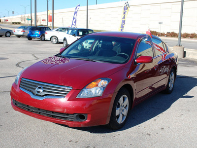 nissan altima 2008 dk  red sedan 2 5 s gasoline 4 cylinders front wheel drive automatic 67210