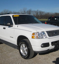 ford explorer 2005 white suv xlt gasoline 6 cylinders 4 wheel drive automatic with overdrive 62863