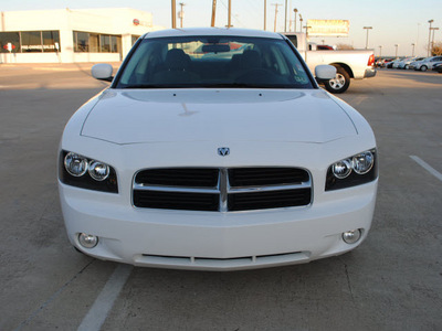 dodge charger 2010 white sedan sxt gasoline 6 cylinders rear wheel drive automatic 75228