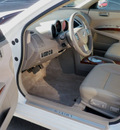 nissan maxima 2004 white sedan 3 5 sl gasoline 6 cylinders front wheel drive automatic 55124