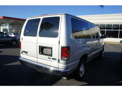 ford econoline wagon 2011 ingot silver van e 350 sd xlt flex fuel 8 cylinders rear wheel drive automatic with overdrive 07724