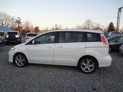 mazda mazda5 2008 white van grand touring gasoline 4 cylinders front wheel drive automatic 45324