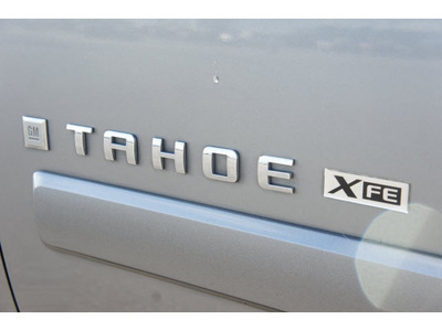 chevrolet tahoe 2009 gray suv lt xfe flex fuel 8 cylinders 2 wheel drive automatic 77388