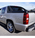 chevrolet avalanche 2007 silver suv ls 1500 gasoline 8 cylinders rear wheel drive automatic 95678