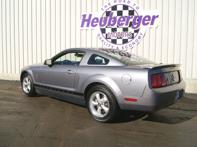 ford mustang 2007 alloy clearcoat coupe v6 premium gasoline 6 cylinders rear wheel drive automatic 80905