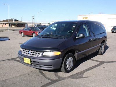 plymouth grand voyager 1996 plum van se gasoline 6 cylinders front wheel drive automatic 80229