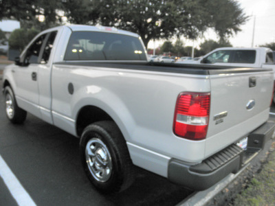 ford f 150 2007 silver pickup truck xl gasoline 6 cylinders rear wheel drive 5 speed manual 34474
