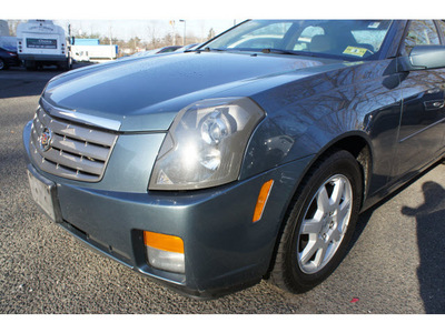 cadillac cts 2005 gray sedan gasoline 6 cylinders rear wheel drive automatic 07712