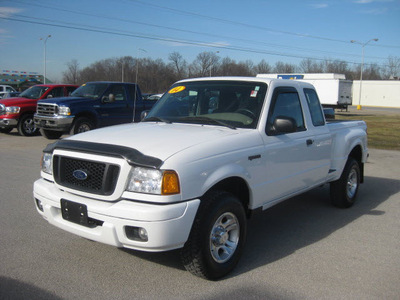 ford ranger 2004 white edge flex fuel 6 cylinders rear wheel drive automatic with overdrive 62863